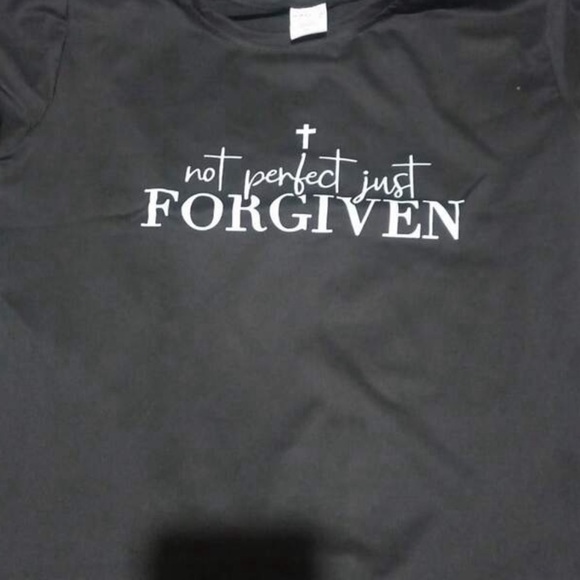 God is Good Women’s T-shirt - Picture 3 of 3